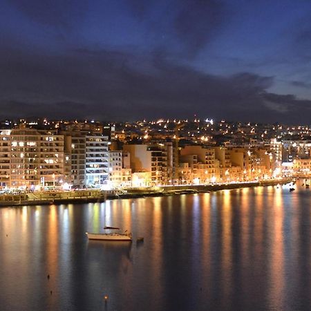 Modern 1Br Maisonette Steps From The Promenade Sliema Bagian luar foto
